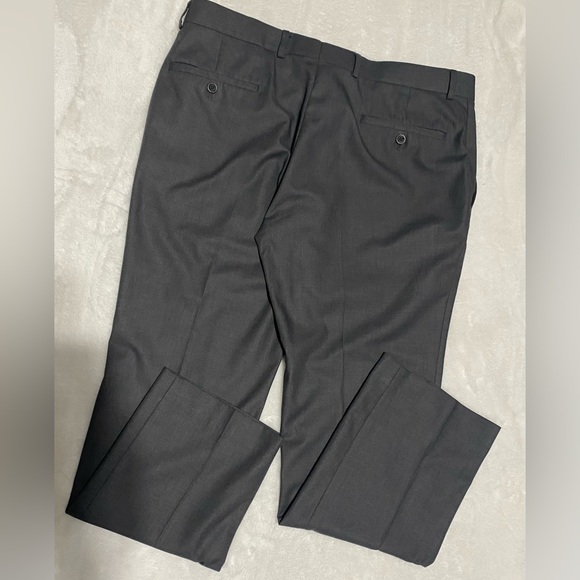 Kenneth Kole Reaction Pants. - Picture 3 of 7